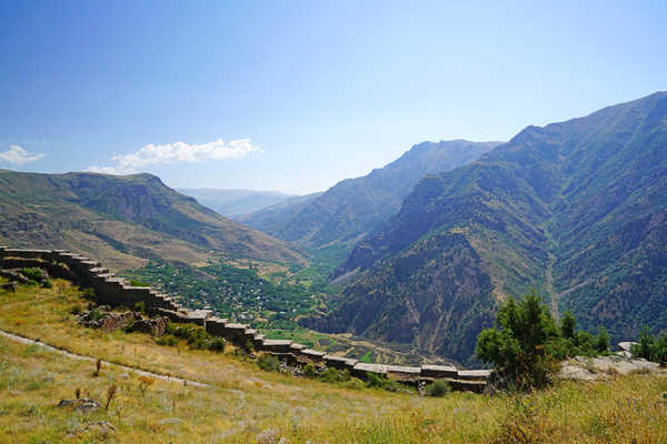 Poster Pemandangan Gunung Mountains Armenia Scenery Stairs Grass 1Z