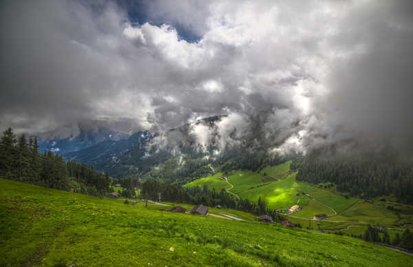 Poster Pemandangan Gunung Austria Mountains Grasslands Tyrol Zillertal 1Z