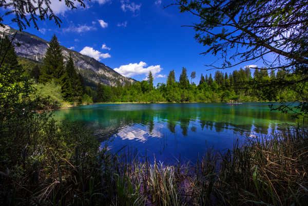 poster gunung Switzerland Lake Mountains Forests Crestasee 1Z