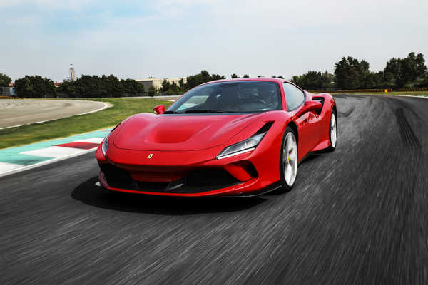 Poster Mobil ferrari f8 tributo 2019 4k WPS