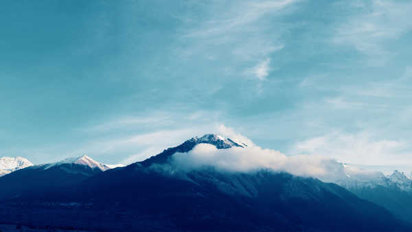 poster gunung greater caucasus caucasus mountains russia 4k WPS