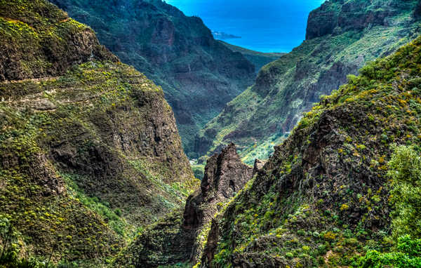 Poster Pemandangan Gunung Spain Mountains Tenisa 1Z