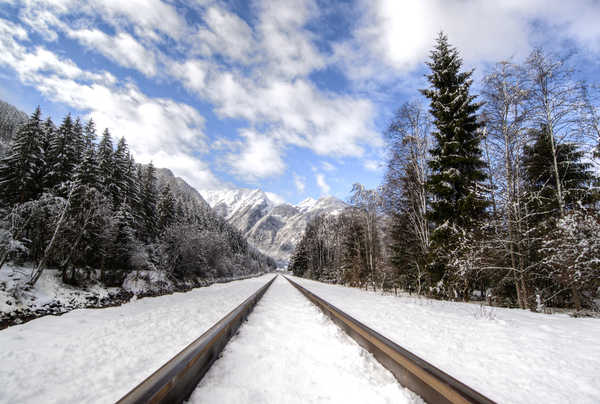 poster pegunungan Mountains Forests Winter Railroads Snow Rails 1Z