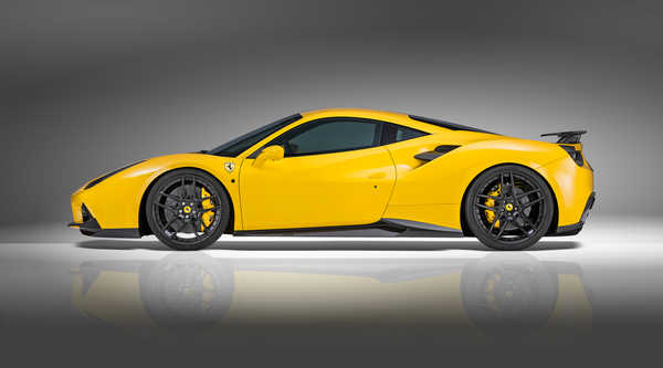 Poster Mobil Ferrari Ferrari 488 APC030