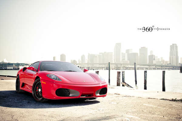 Poster Mobil Ferrari Ferrari APC018