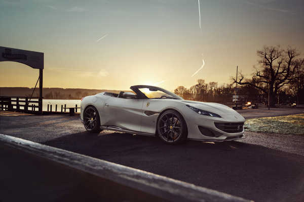 Poster Mobil Ferrari Ferrari Portofino APC004