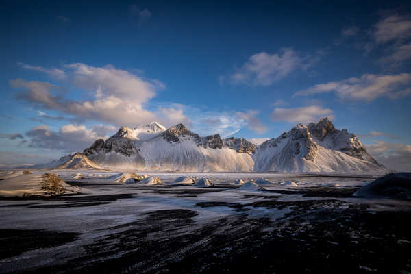 poster pemandangan alam gunung Iceland Mountains Hofn Vestrahorn Clouds 1Z