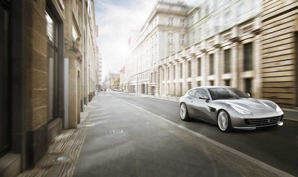 Poster Mobil Ferrari GTC4Lusso T Ferrari Ferrari GTC4Lusso APC001