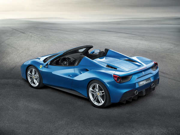 Poster Mobil Ferrari 2015 Ferrari 488 1ZM