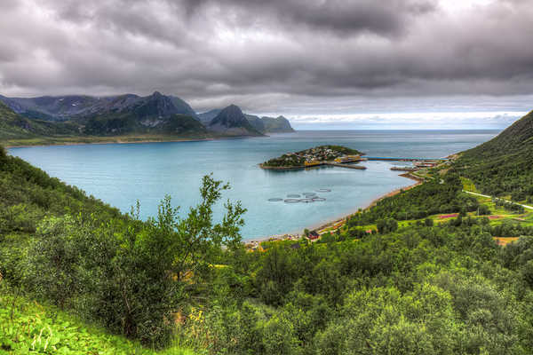 poster pemandangan alam gunung Norway Lake Mountains Island Scenery Husoy HDR 1Z