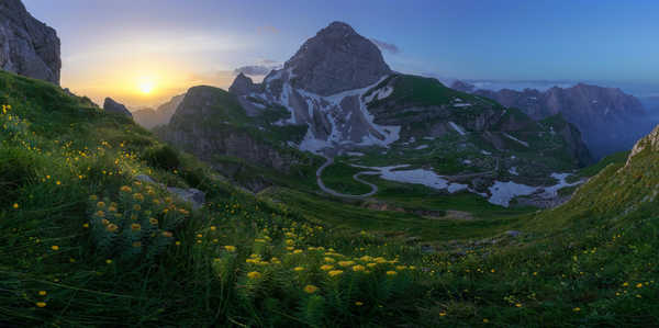 poster pegunungan Mountains Morning Slovenia Scenery Julian Alps 1Z