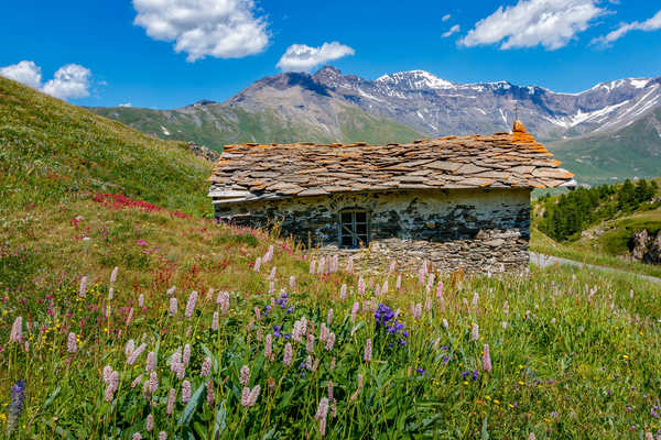 poster pemandangan alam gunung Mountains France Houses Mont Cenis Savoie Alps 1Z